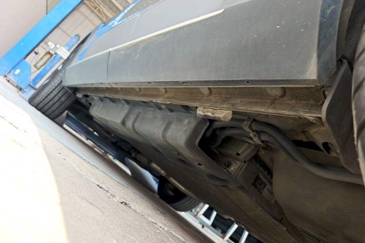 Used BYD Song PLUS New Energy 2021 DM-i 110KM Flagship Model Left Side Sill