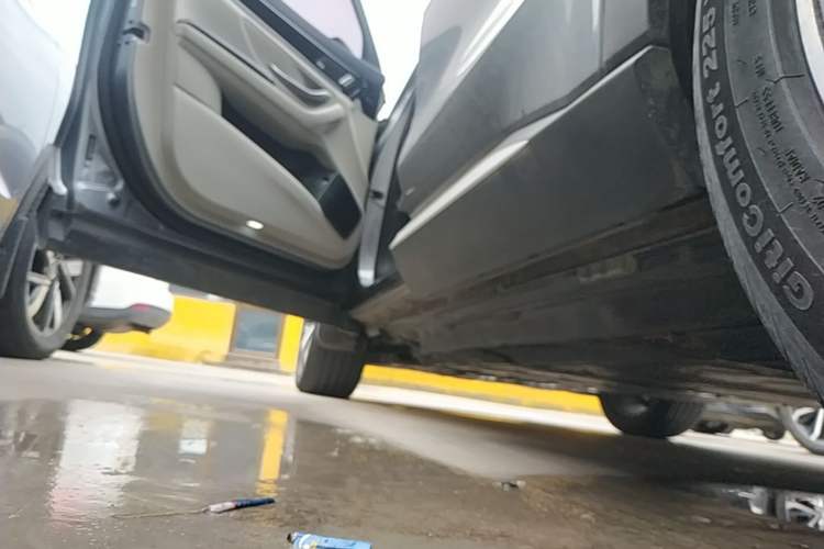 Used BYD Song PLUS New Energy 2021 EV Flagship Model Left Side Sill