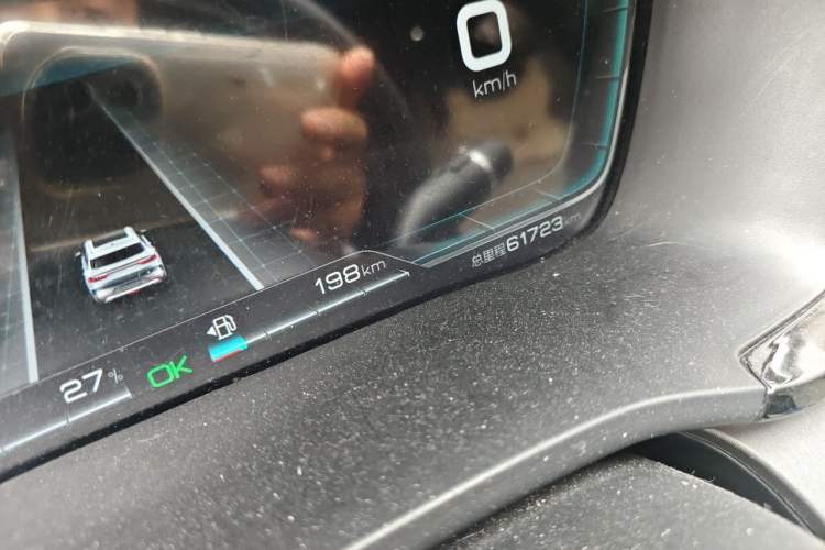 Used BYD Song PLUS New Energy 2021 DM-i 110KM Flagship PLUS Odometer Close Up