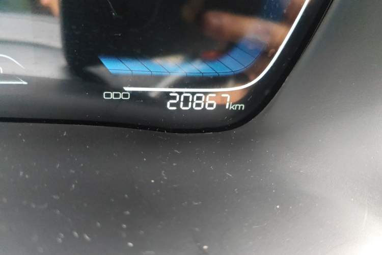Used BYD Song PLUS New Energy 2021 DM-i 110KM Flagship Model Odometer Close Up