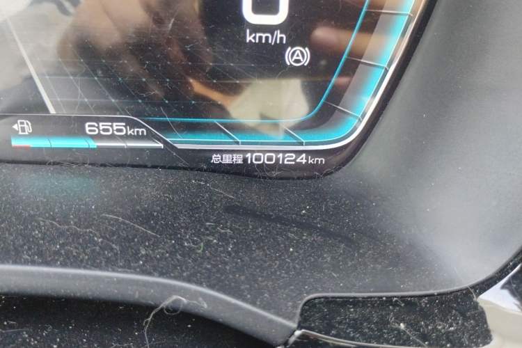 Used BYD Song PLUS New Energy 2021 DM-i 110KM Flagship PLUS Odometer Close Up