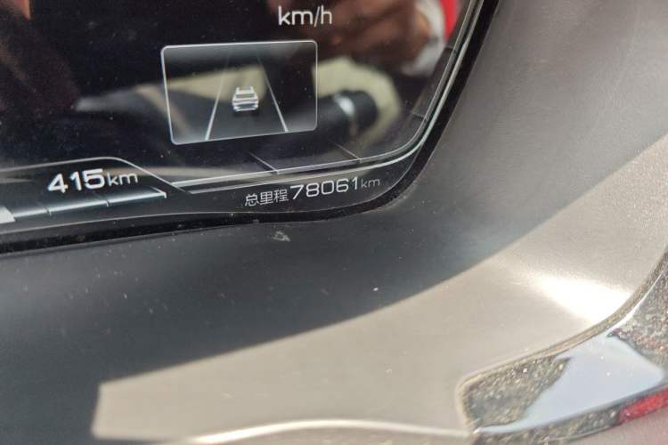 Used BYD Song PLUS New Energy 2021 DM-i 110KM Flagship PLUS Odometer Close Up