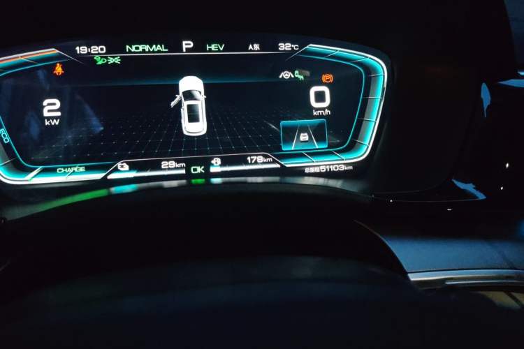 Used BYD Song PLUS New Energy 2021 DM-i 110KM Flagship PLUS Odometer Close Up