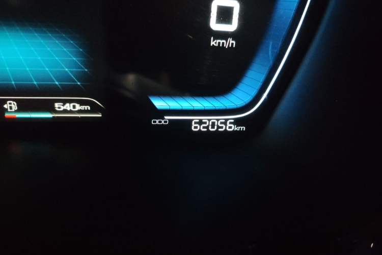 Used BYD Song PLUS New Energy 2021 DM-i 110KM Flagship Model Odometer Close Up