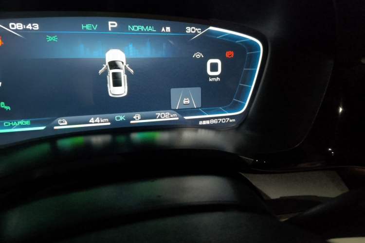 Used BYD Song PLUS New Energy 2021 DM-i 110KM Flagship PLUS 5G Edition Odometer Close Up