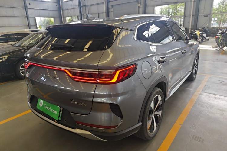 Used BYD Song PLUS New Energy 2021 DM-i 100KM Four-Wheel Drive Flagship PLUS Rear Right 45 Deg