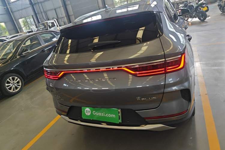 Used BYD Song PLUS New Energy 2021 DM-i 100KM Four-Wheel Drive Flagship PLUS Rear