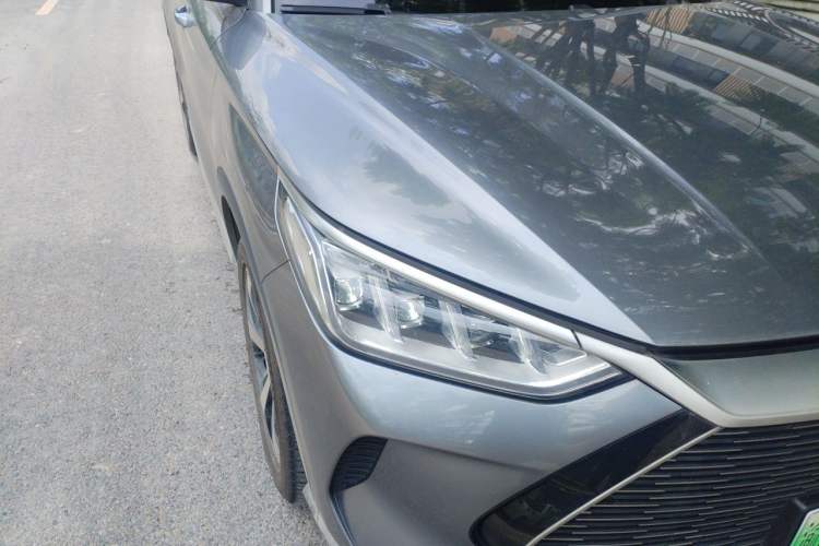 Used BYD Song PLUS New Energy 2021 DM-i 110KM Flagship Model Right Front Headlight
