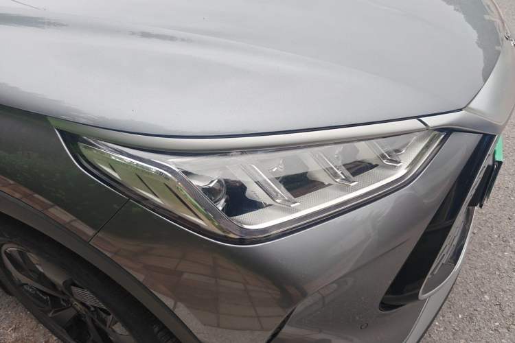 Used BYD Song PLUS New Energy 2021 DM-i 110KM Flagship PLUS Right Front Headlight