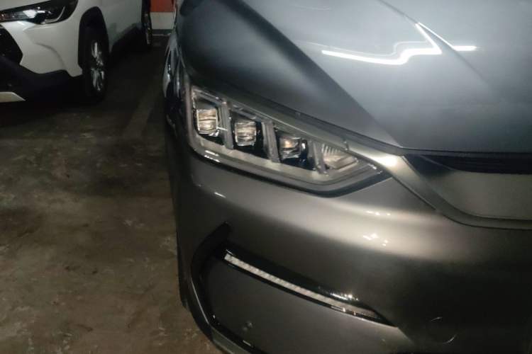 Used BYD Song PLUS New Energy 2021 EV Flagship Model Right Front Headlight