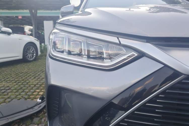 Used BYD Song PLUS New Energy 2021 DM-i 110KM Flagship PLUS Right Front Headlight