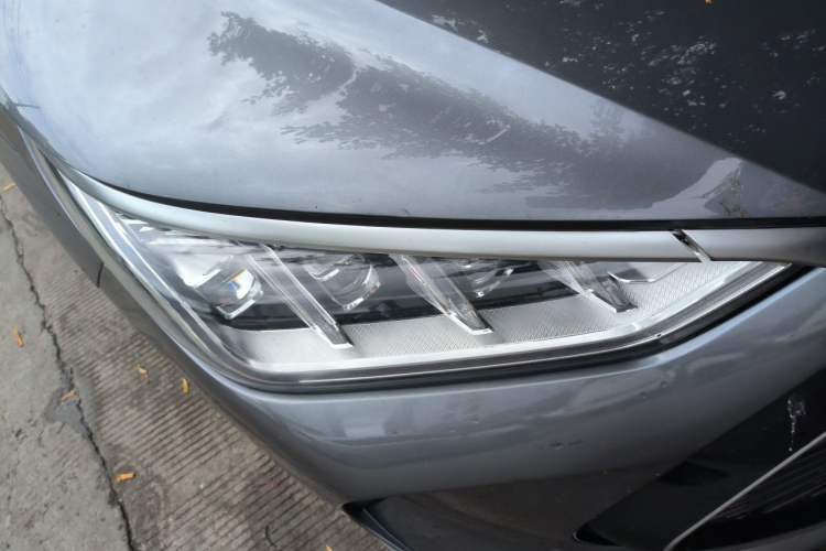 Used BYD Song PLUS New Energy 2021 DM-i 51KM Prestige Model Right Front Headlight