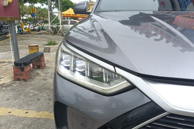 Used BYD Song PLUS New Energy 2021 DM-i 110KM Flagship Model Right Front Headlight