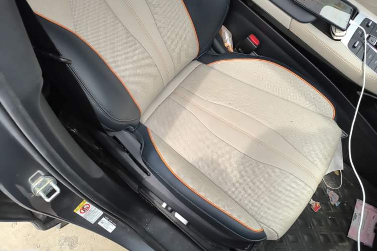 Used BYD Song PLUS New Energy 2021 DM-i 110KM Flagship PLUS 5G Edition Right Front Seat
