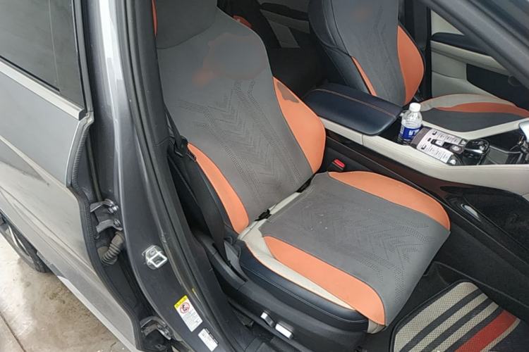 Used BYD Song PLUS New Energy 2021 EV Flagship Model Right Front Seat