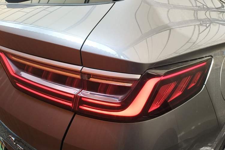 Used BYD Song PLUS New Energy 2021 EV Flagship Model Right Rear Taillight