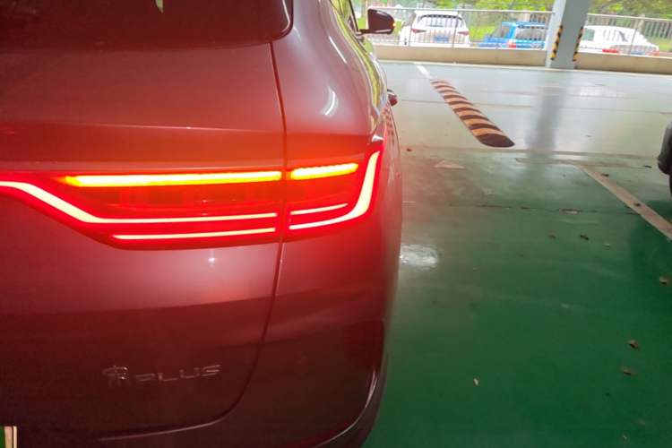 Used BYD Song PLUS New Energy 2021 DM-i 110KM Flagship PLUS Right Rear Taillight