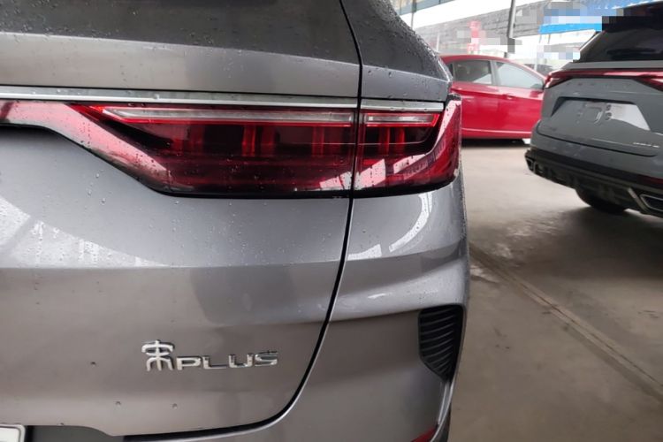 Used BYD Song PLUS New Energy 2021 DM-i 110KM Flagship Model Right Rear Taillight