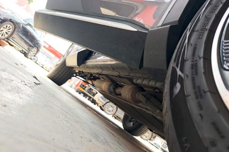 Used BYD Song PLUS New Energy 2021 DM-i 110KM Flagship Model Right Side Sill