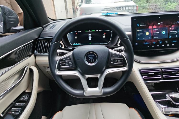 Used BYD Song PLUS New Energy 2021 EV Deluxe Model Steering Wheel