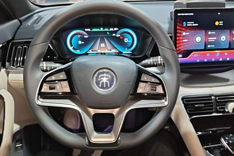 Used BYD Song PLUS New Energy 2021 DM-i 110KM Flagship PLUS Steering Wheel