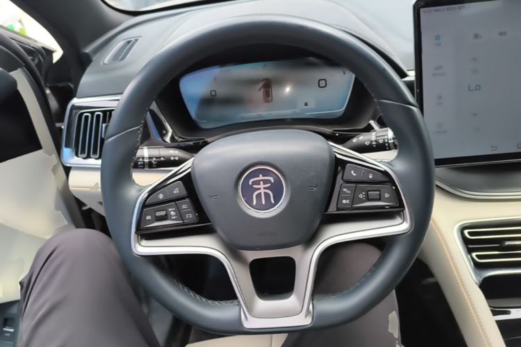 Used BYD Song PLUS New Energy 2021 DM-i 110KM Flagship PLUS 5G Edition Steering Wheel