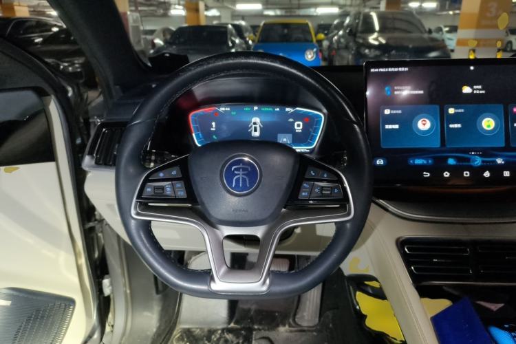 Used BYD Song PLUS New Energy 2021 DM-i 110KM Flagship PLUS 5G Edition Steering Wheel