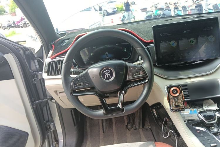 Used BYD Song PLUS New Energy 2021 DM-i 110KM Flagship Model Steering Wheel