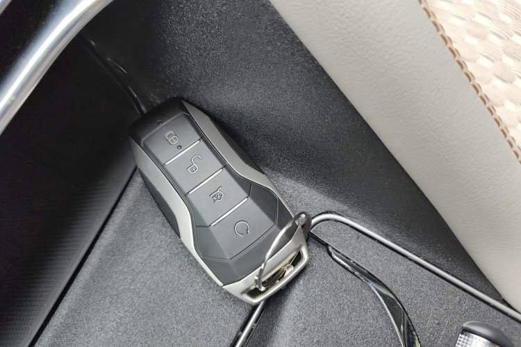 Used BYD Song PLUS New Energy 2021 DM-i 110KM Flagship PLUS Vehicle Key