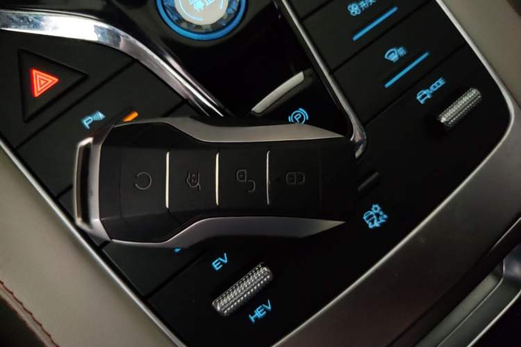 Used BYD Song PLUS New Energy 2021 DM-i 110KM Flagship Model Vehicle Key