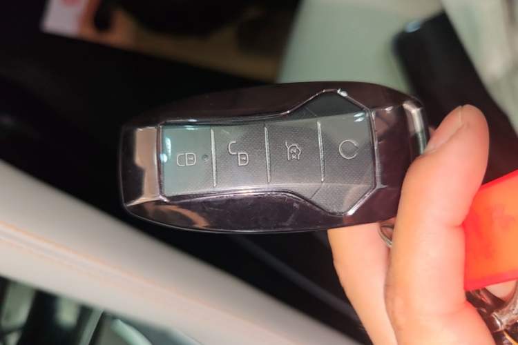 Used BYD Song PLUS New Energy 2021 DM-i 51KM Prestige Model Vehicle Key