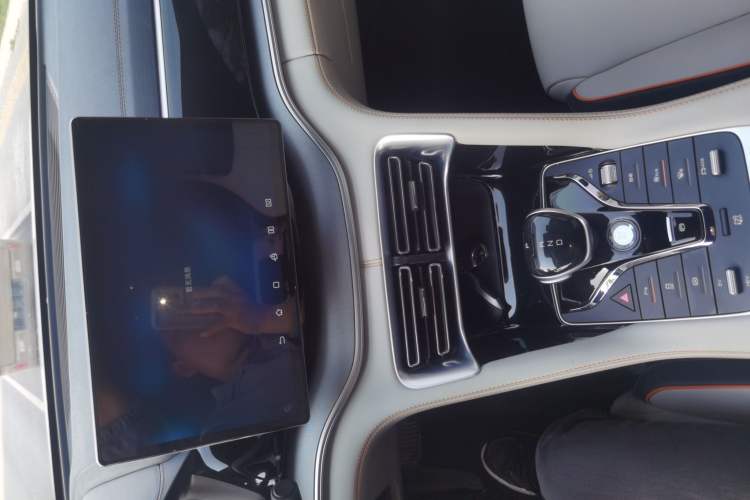 Used BYD Song PLUS New Energy 2021 DM-i 110KM Flagship Model Audio And AC Panel