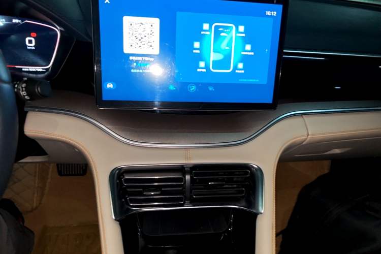 Used BYD Song PLUS New Energy 2021 EV Flagship Model Audio And AC Panel