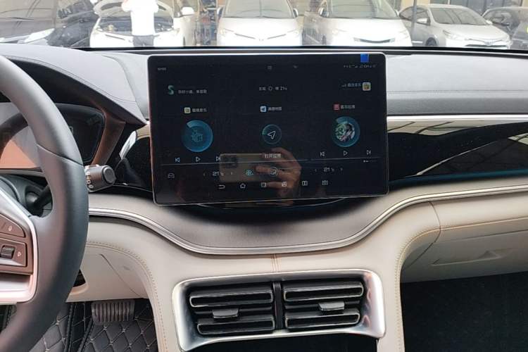 Used BYD Song PLUS New Energy 2021 EV Deluxe Model Audio And AC Panel
