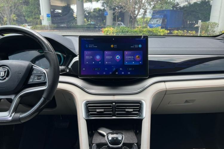 Used BYD Song PLUS New Energy 2021 EV Flagship Model Audio And AC Panel