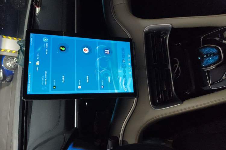 Used BYD Song PLUS New Energy 2021 DM-i 110KM Flagship Model Audio And AC Panel