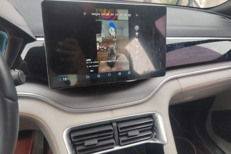 Used BYD Song PLUS New Energy 2021 EV Flagship Model Audio And AC Panel