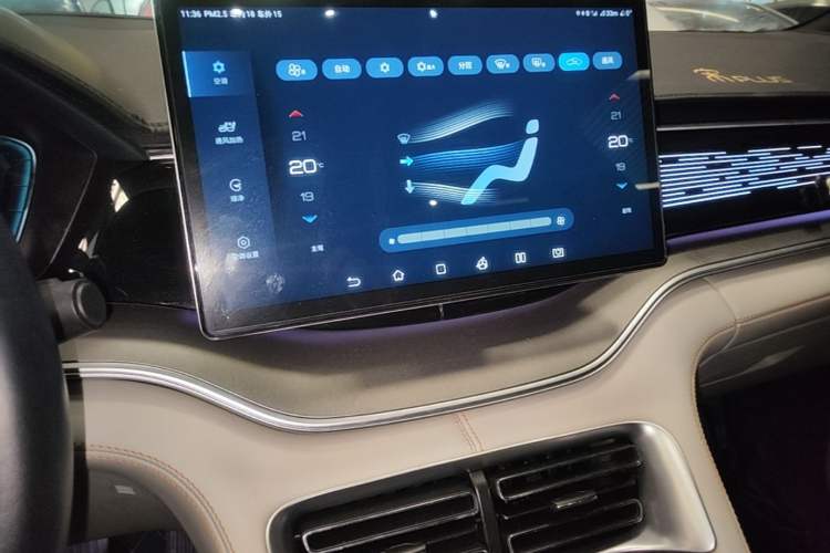 Used BYD Song PLUS New Energy 2021 EV Flagship Model Audio And AC Panel