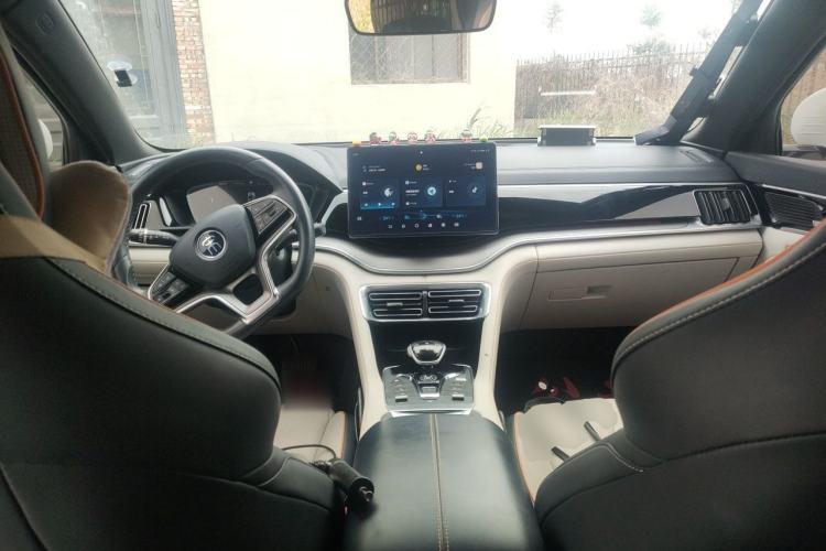 Used BYD Song PLUS New Energy 2021 DM-i 51KM Prestige Model Center Console