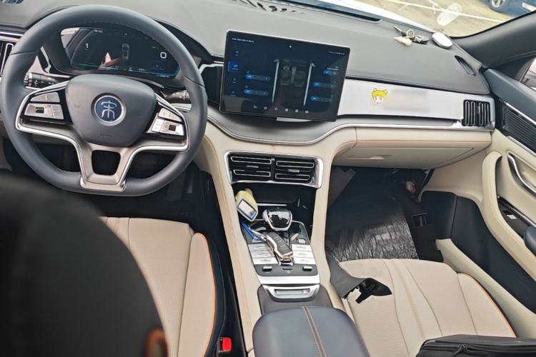 Used BYD Song PLUS New Energy 2021 DM-i 110KM Flagship PLUS Center Console