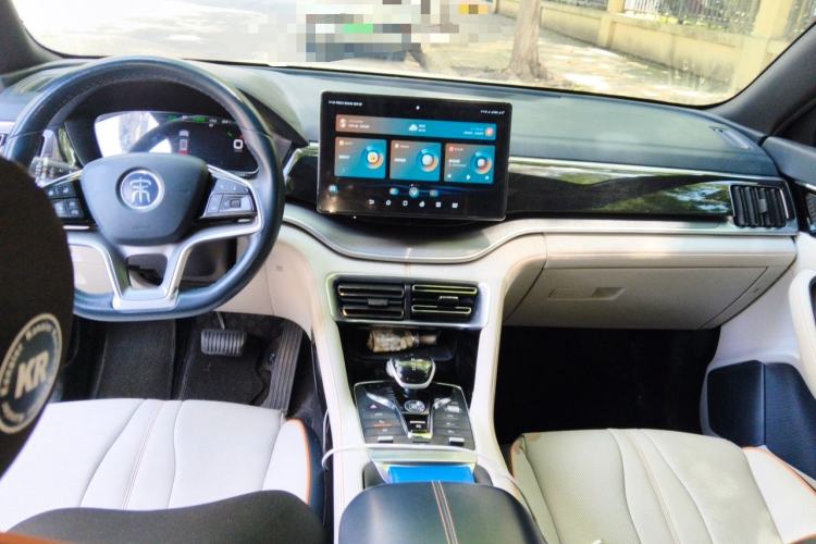 Used BYD Song PLUS New Energy 2021 EV Flagship Model Center Console