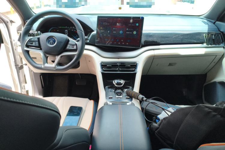 Used BYD Song PLUS New Energy 2021 DM-i 110KM Flagship PLUS Center Console