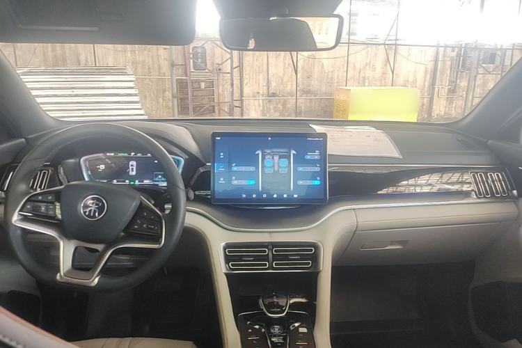 Used BYD Song PLUS New Energy 2021 DM-i 51KM Prestige Model Center Console