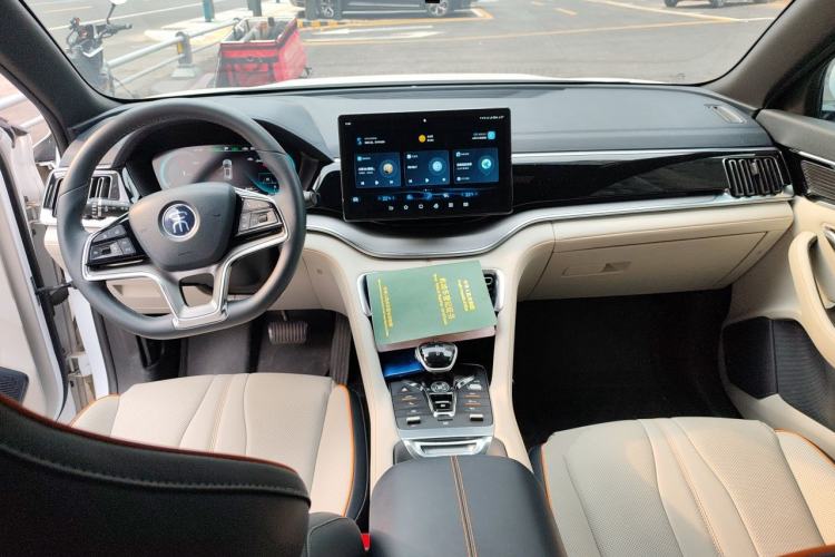 Used BYD Song PLUS New Energy 2021 DM-i 51KM Prestige Model Center Console