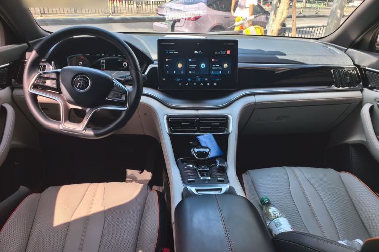 Used BYD Song PLUS New Energy 2021 DM-i 110KM Flagship PLUS Center Console