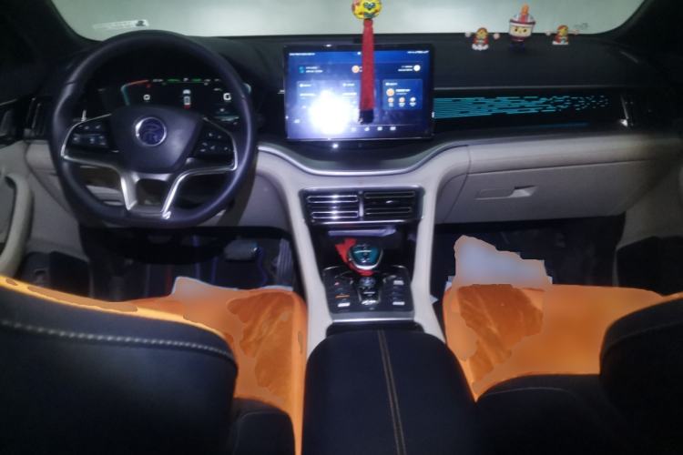 Used BYD Song PLUS New Energy 2021 EV Flagship Model Center Console