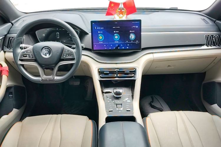 Used BYD Song PLUS New Energy 2021 DM-i 51KM Prestige Model Center Console