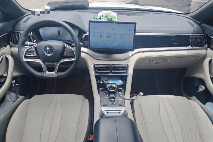 Used BYD Song PLUS New Energy 2021 DM-i 51KM Prestige Model Center Console