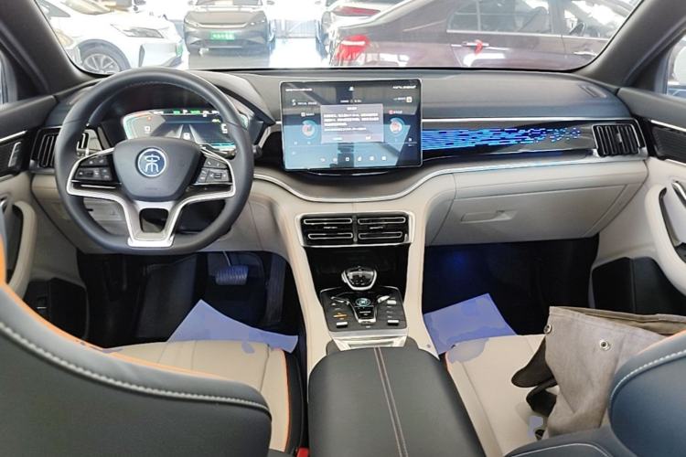 Used BYD Song PLUS New Energy 2021 EV Flagship Model Center Console