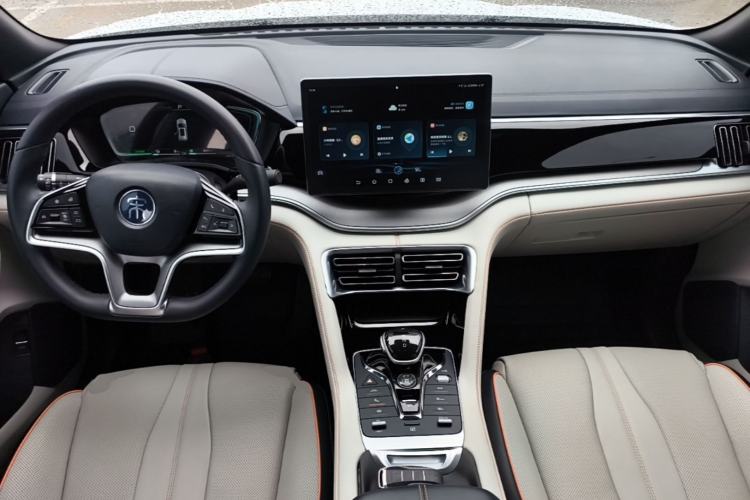 Used BYD Song PLUS New Energy 2021 DM-i 51KM Prestige Model Center Console